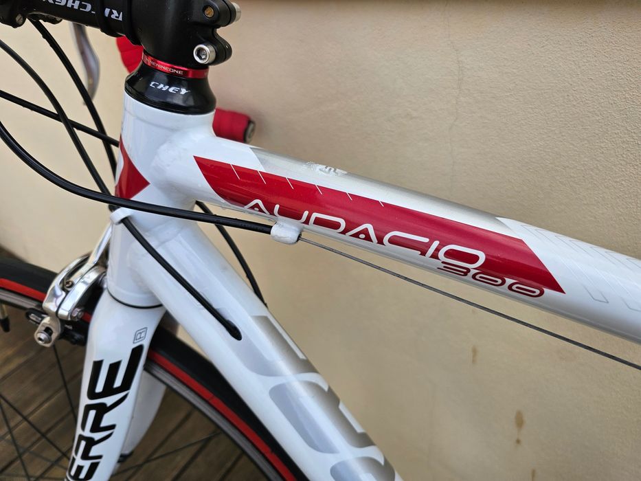 Bicicleta de ciclismo de estrada