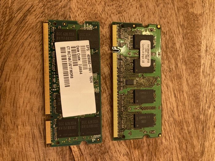 2 Laptop RAM Modules - 1 GB64354230394498121