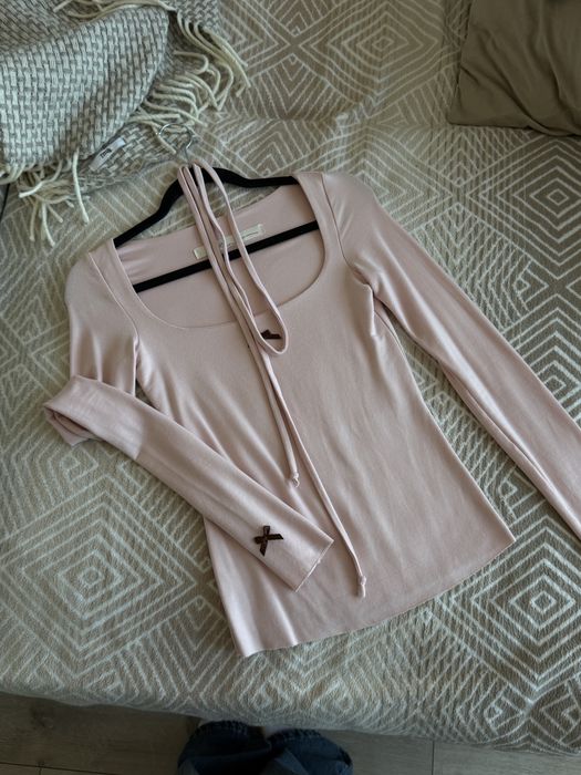 Лонгслів бібліотека bibliotheque nationale рожевий