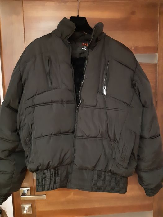 Курточки чоловічі