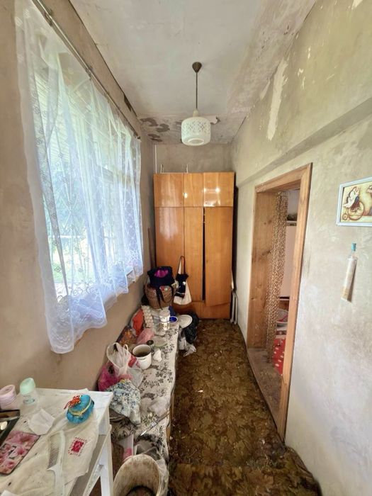 Продаж добротного будинку-дачі у Кулішах