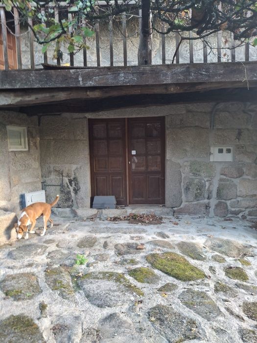 Ruinas a 5 lkm da fronteira do Gerês