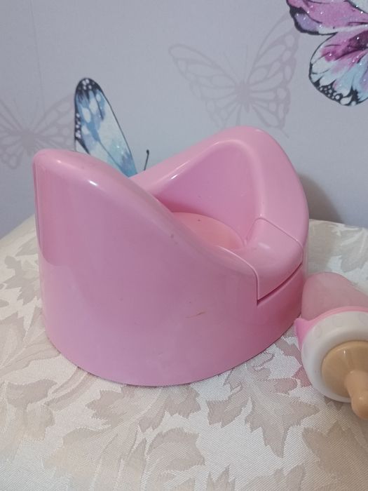 Nocnik interaktywny dla lalek