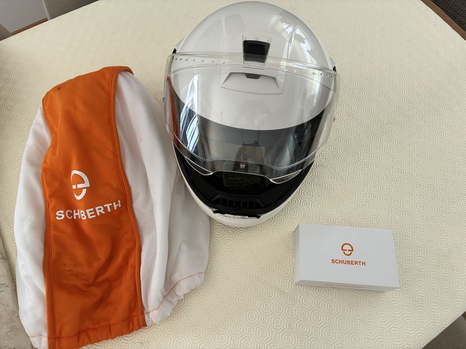 Capacete Schuberth C4 PRO