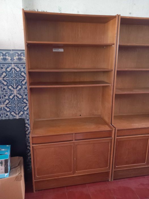 Móvel/Estante de sala