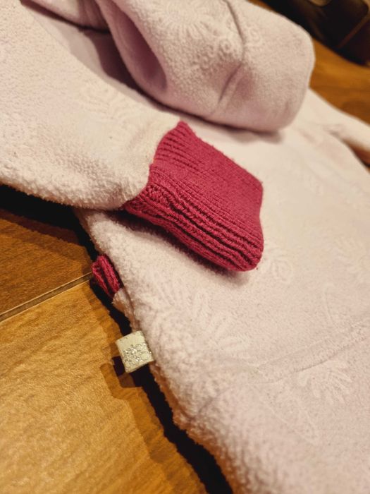 Bluza polarowa R 110 RESERVED rozpinana z kapturem i ściągaczami