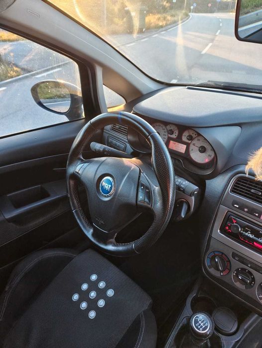 Fiat Grande Punto 1.3 Multijet – económico, bem equipado e com visual desportivo