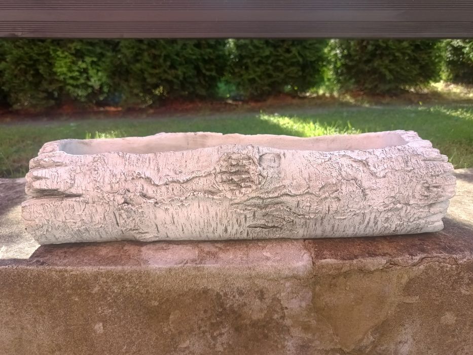 Donica ogrodowa gibsowa