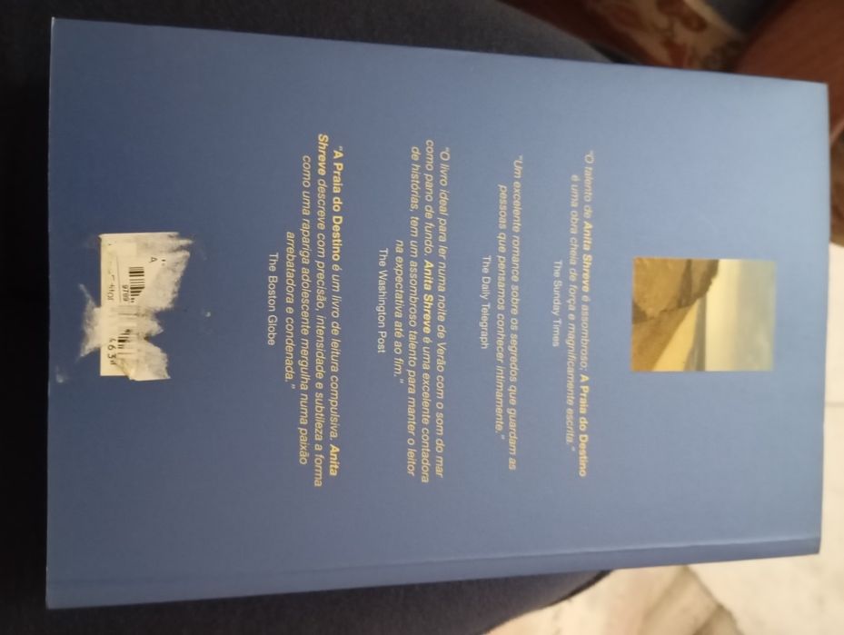 Livro "a praia do destino"