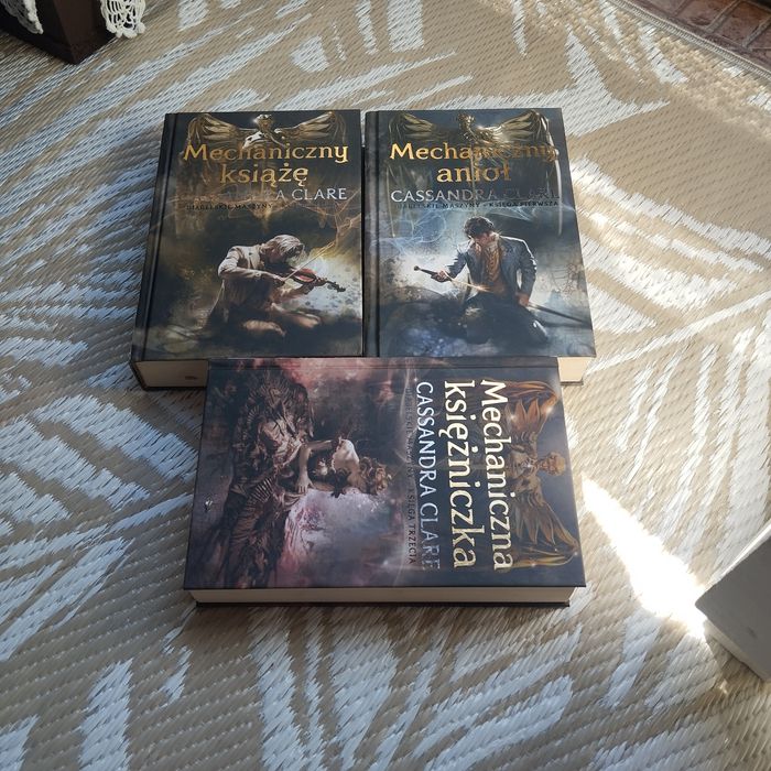 Diabelskie maszyny Cassandra Clare tomy 1-3