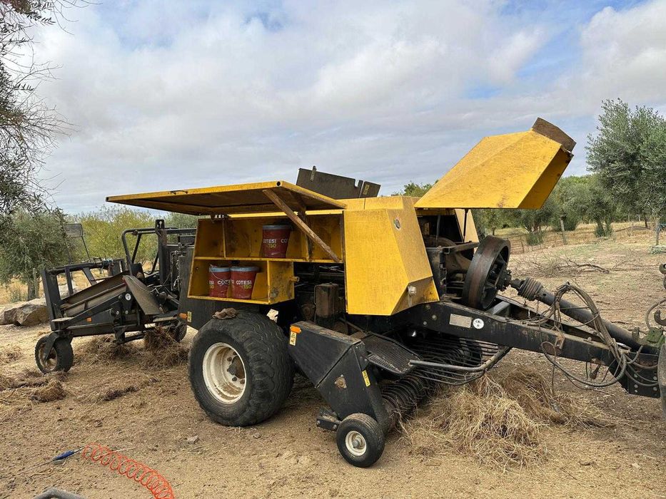 Enfardadeira New Holland