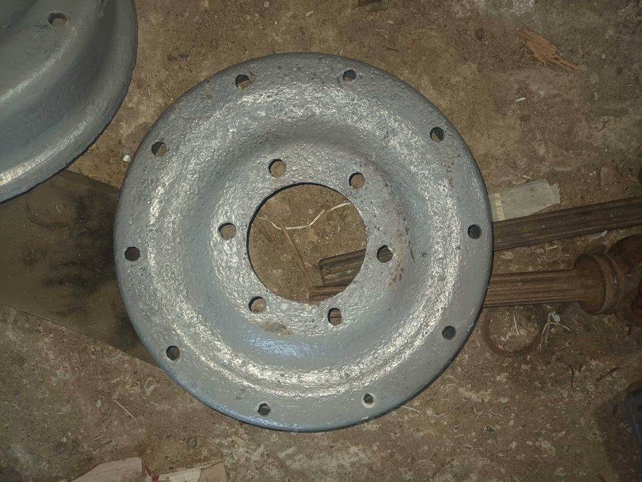 Диск круг  ПТС на 6 шпильок