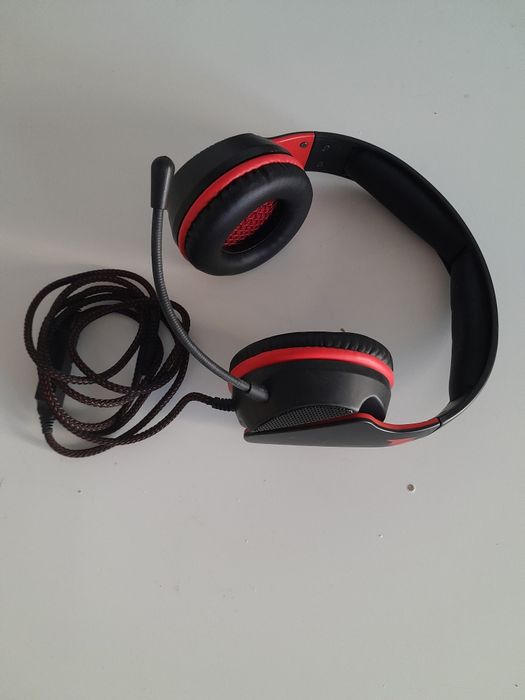 Kit Gamer c/ SmartTV 24", NPLAY Gaming Teclado, Rato e Auscultadores