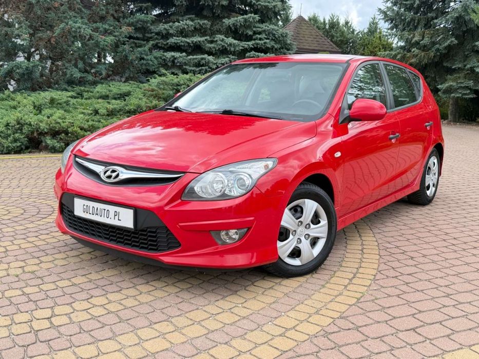 LIFT • 1.4 109KM • Klima • 5d HB! • Tablet - GPS, bluetooth!