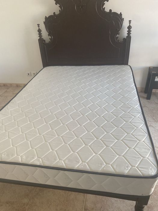 Cama de casal de madeira, vintage, 1,40X1,95