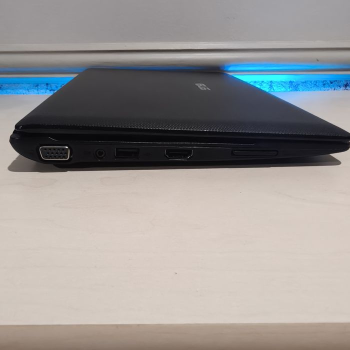 Laptop Asus Eee PC X101CH 320GB Zasilacz