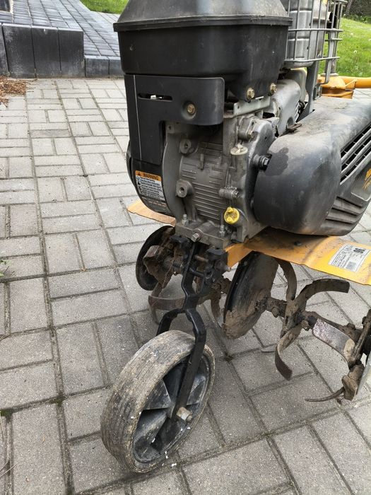 Glebogryzarka spalinowa  silnik briggs