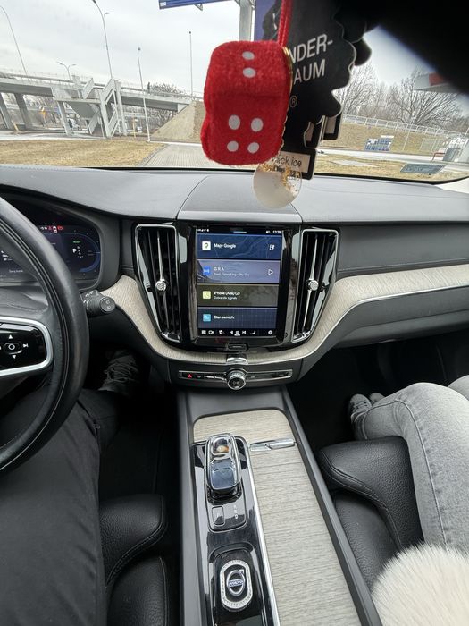 Volvo xc60 T8 HYBRID plug-in 2022r FV 23%