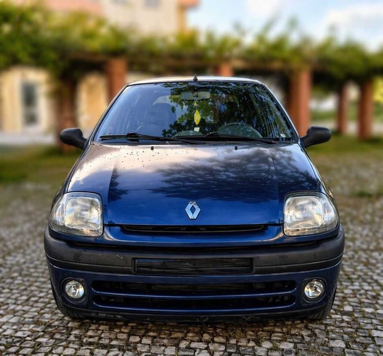 Renault Clio 1.2 RT 1999 – Revisões Feitas – Económico – Pronto a Andar
