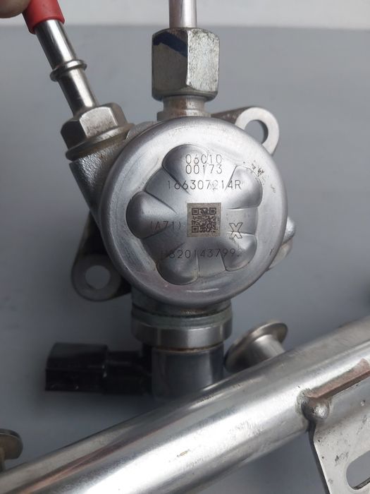 Паливний насос комплект 1.2tce (HRA2/HRA2DDT) Nissan,Renault,Infiniti