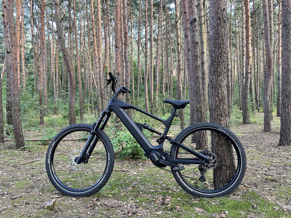 Mocny rower elektryczny enduro bafang m560 duża bateria karbon