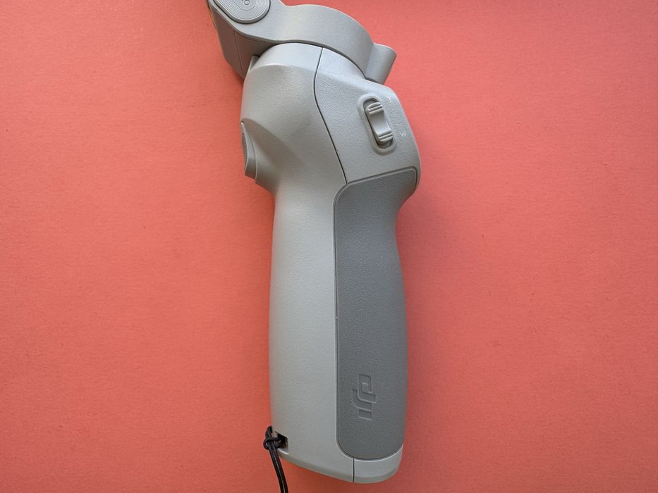 Стабілізатор DJI Osmo Mobile OM 4