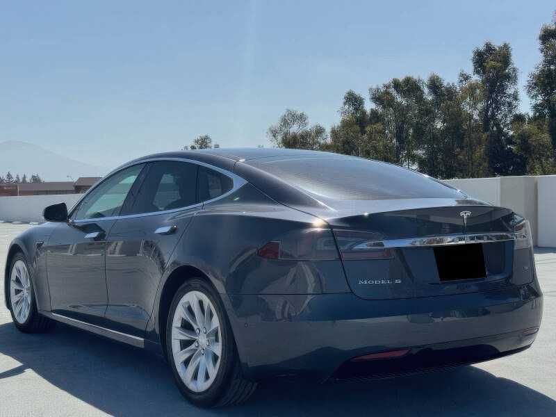 2017 Tesla Model S