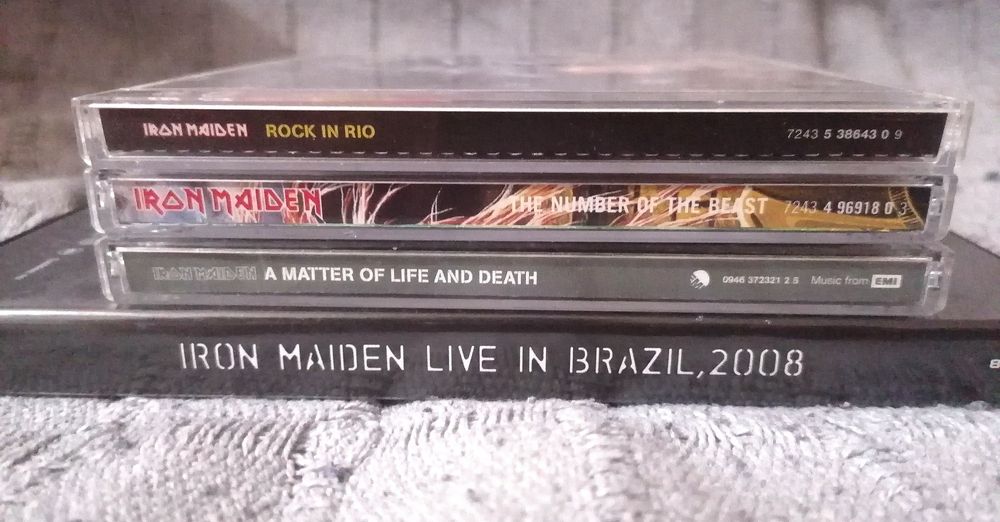 Cds e Dvd "IRON MAIDEN" (Excelente estado)