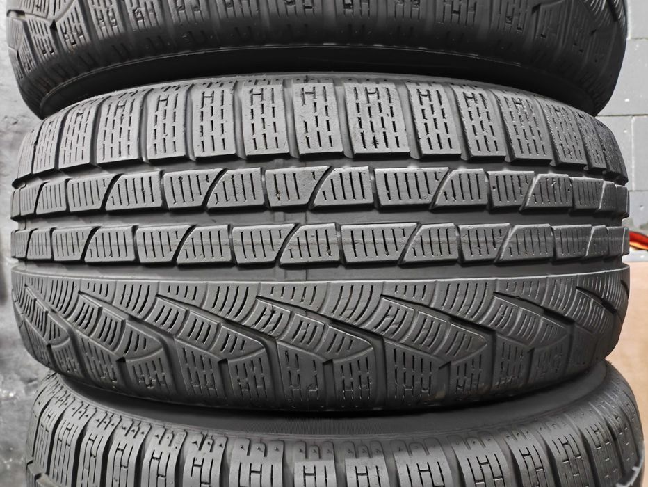Шини бу 225/50 R17 Pirelli Sottozero Winter 210 Комплект Run Flat Зима