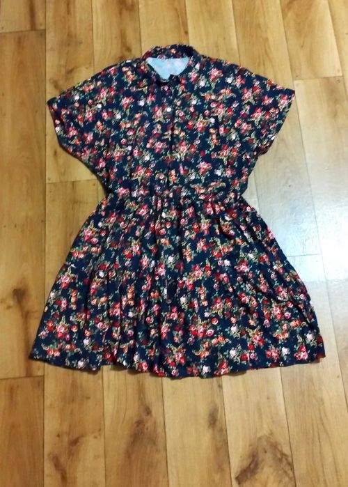 Sukienka granatowa w róże rozm. XL