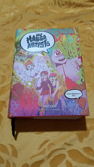 Livro "100 Manga Artists"