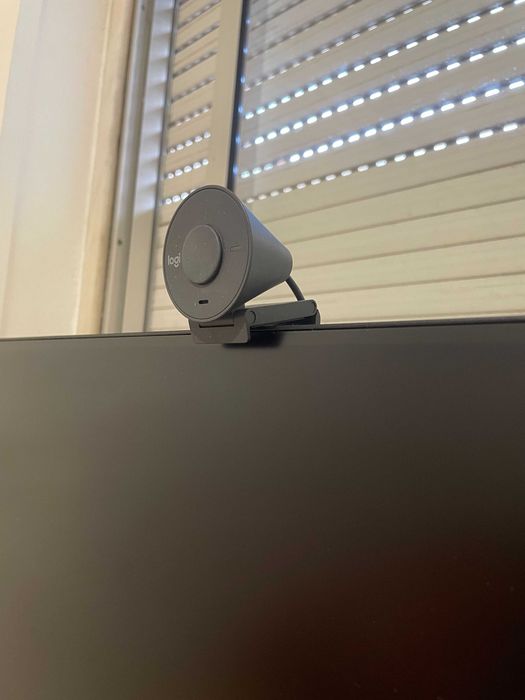 Webcam Logitech Brio 300 Full HD 1080p USB
