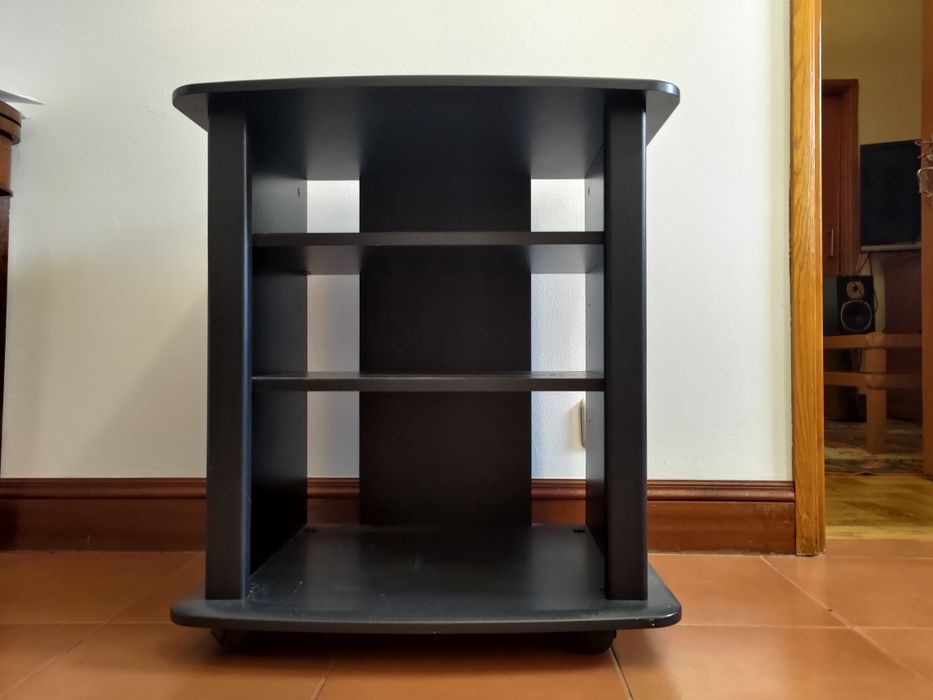 Movel para aparelhagem ou TV