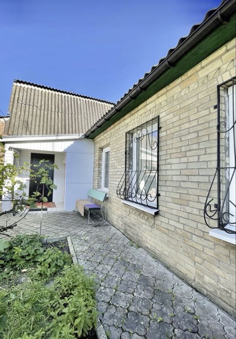 Продам 60м2 приватного сектора в тихому районі міста
