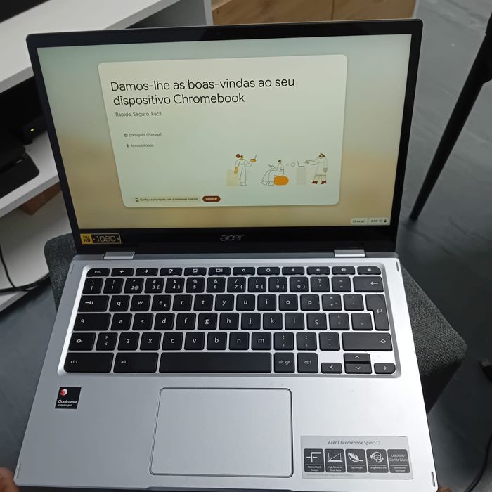 Pc portátil chromebook spin 513 4gb de ram e 64gb de armazenamento