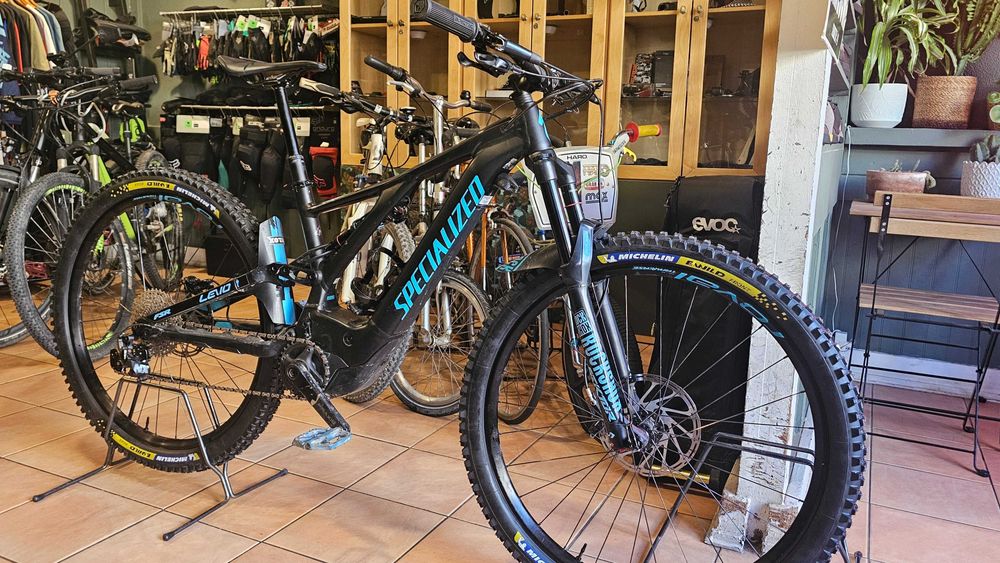 Specialized Turbo Levo (E-bike)
