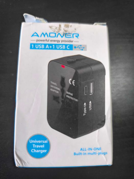 Adaptador de viagem universal