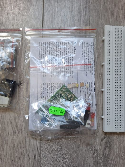 Elementy elektroniczne