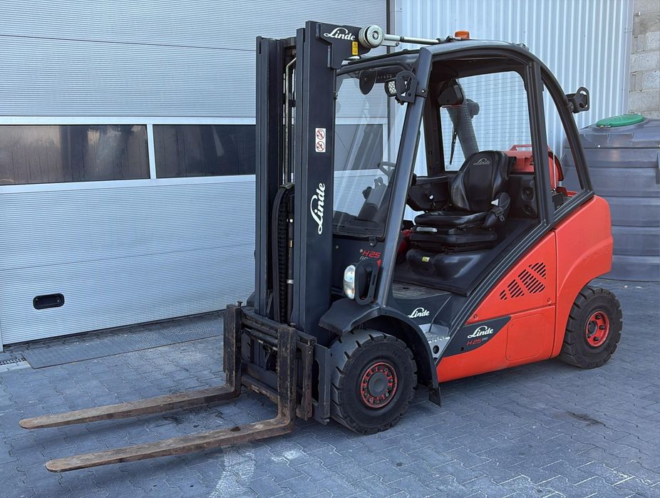 Wózek widłowy LINDE H25T EVO, triplex, przesuw, GAZ