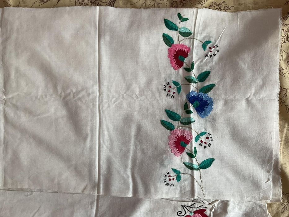 Старовинні вишиті рушники