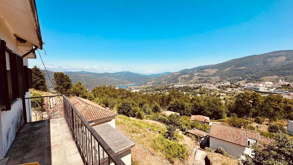 Excelente OPORTUNIDADE Vivenda em Ribeira de Pena 4 ARTIGOS