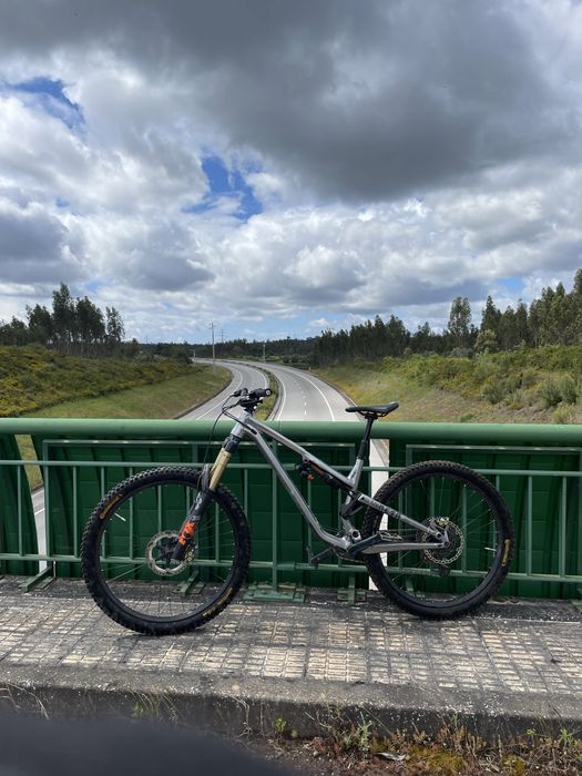 Bike de enduro commencal meta 2021