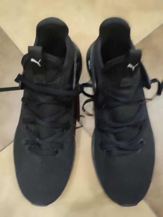 Продаются кроссовки
PUMA 381