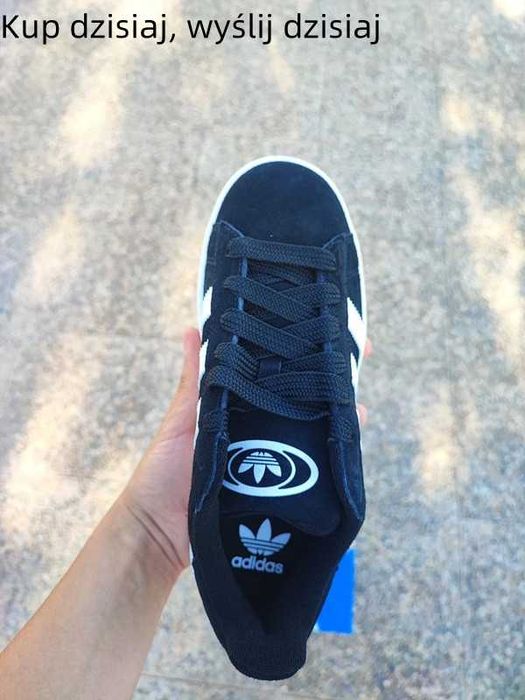 Trampki Adidas w rozmiarze 40 czarne klasyczne wygodne