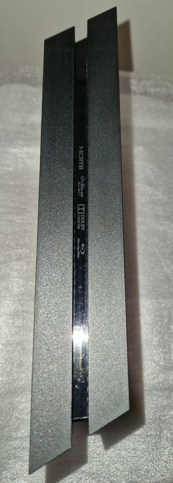 Jet Black Playstation 4 com 1 TB + 9 Jogos Top