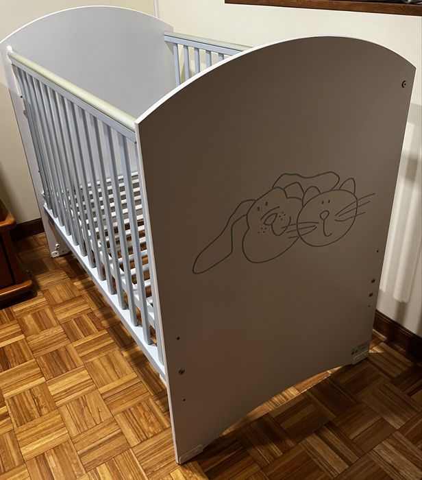 Cama bebe com colchao