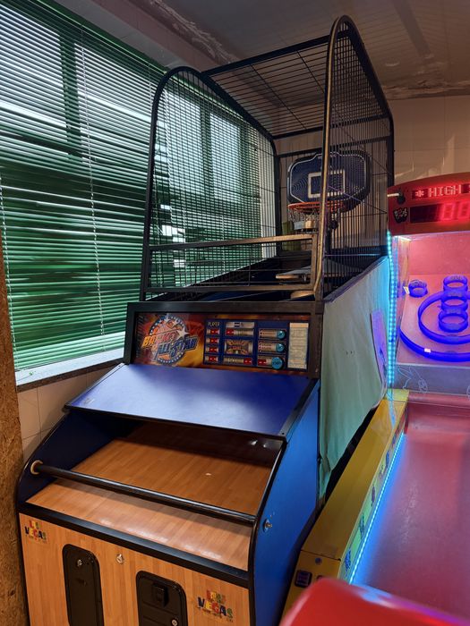Maquina de diversoes Basket