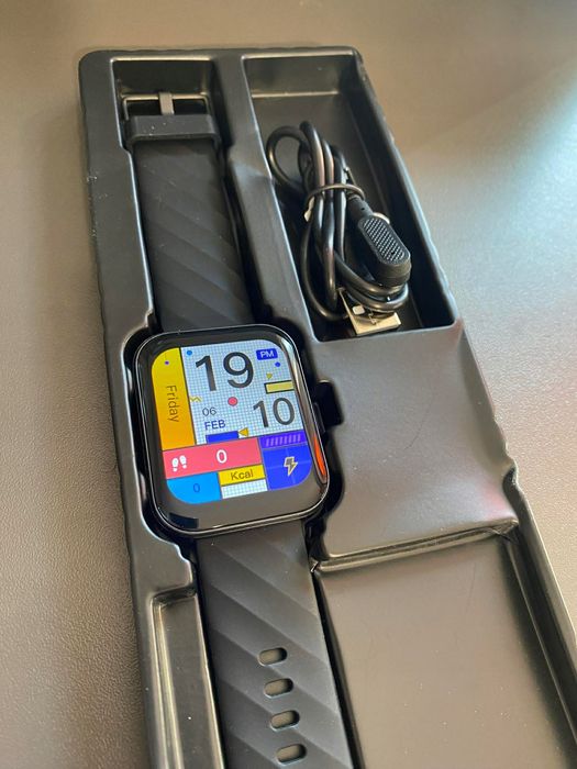 Smartwatch Ruimen D1 Czarny Powystawowy