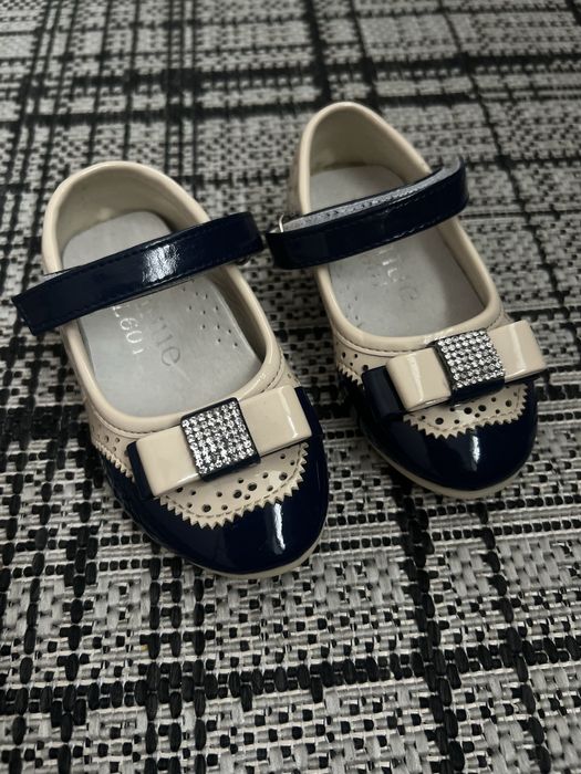 Туфельки, дитячі туфлі