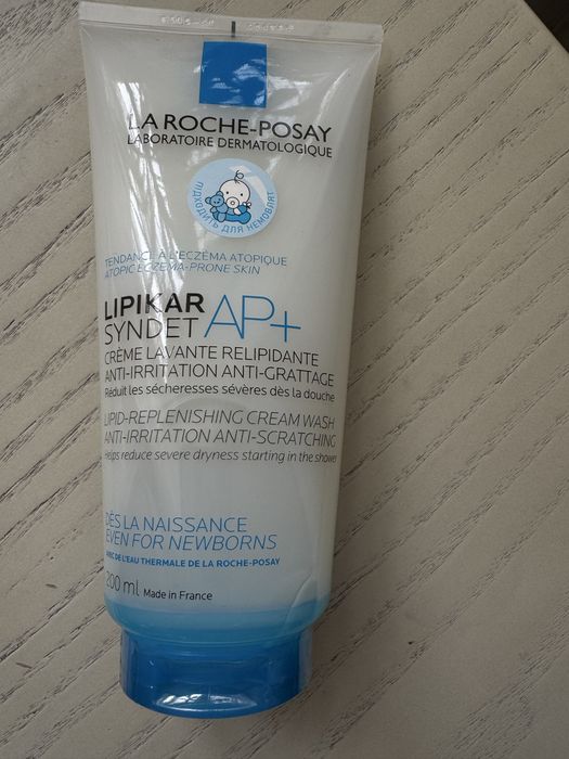 Крем-гель для обличчя і тіла La Roche-Posay Lipikar Syndet AP+ очищующий, для дуже сухої шкіри, 200 мл